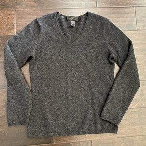 Cashmere Black / Gary Sweater. Sz S